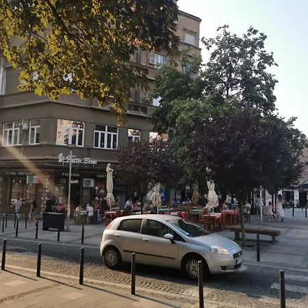 Downtown Ap 贝尔格莱德